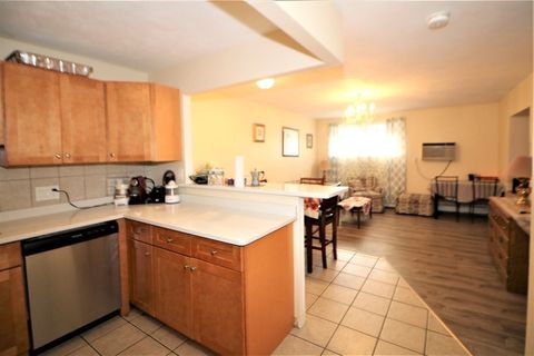 Photo of 400 Governors Drive #5, Winthrop, MA 02152 (MLS # 73527186)