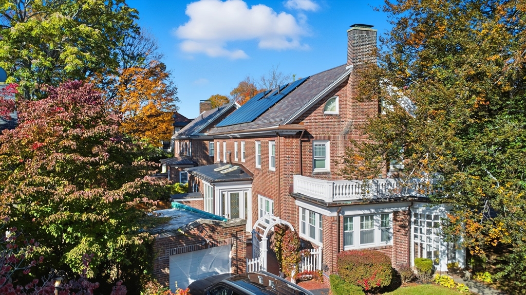 6 Elba St