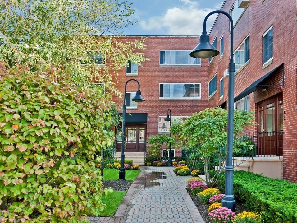 45 Green ST #4, Brookline, MA, 45 Green ST #4, Brookline, MA Photo #6