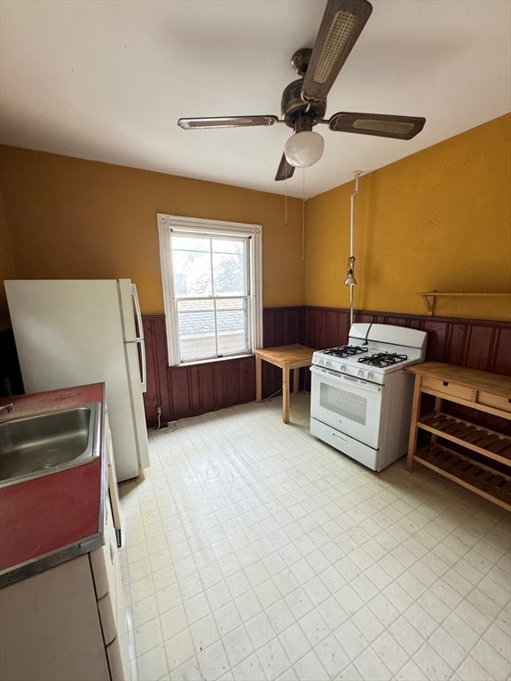 4 Woodstock Ave #1, Boston, MA Photo #12