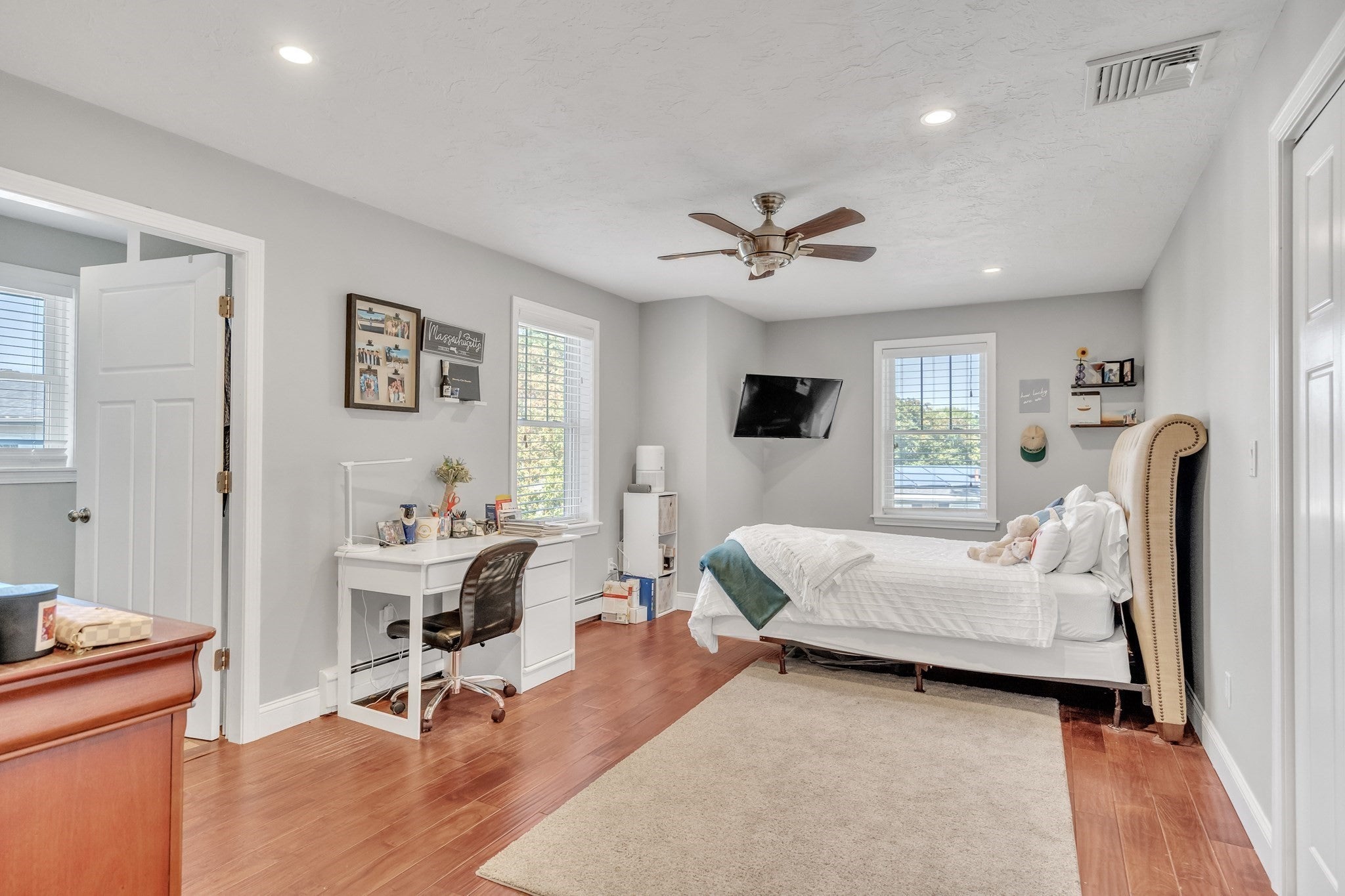 58 Madison Rd, Waltham, MA Photo #17