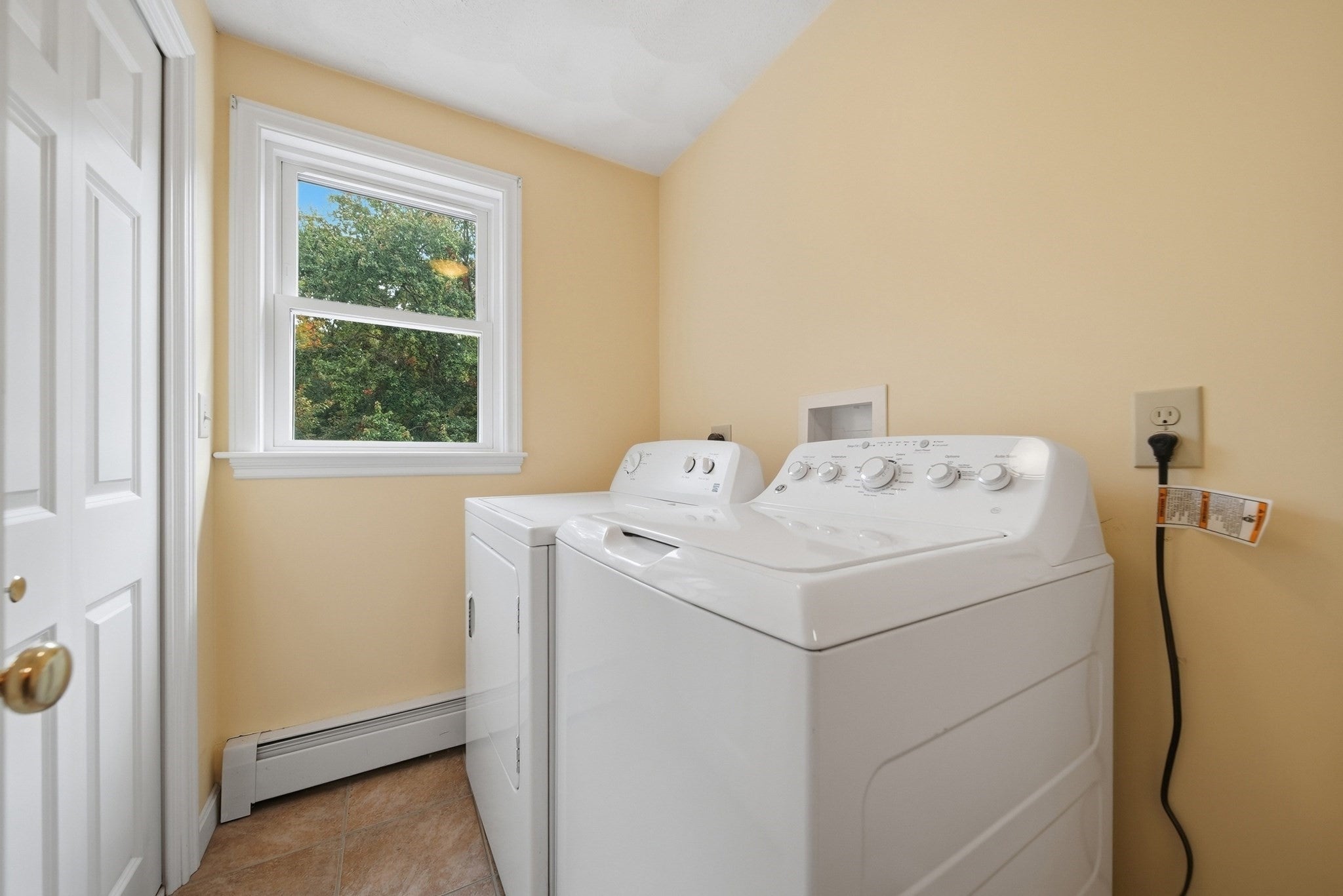 2 Nora Lane, Groveland, MA Photo #31