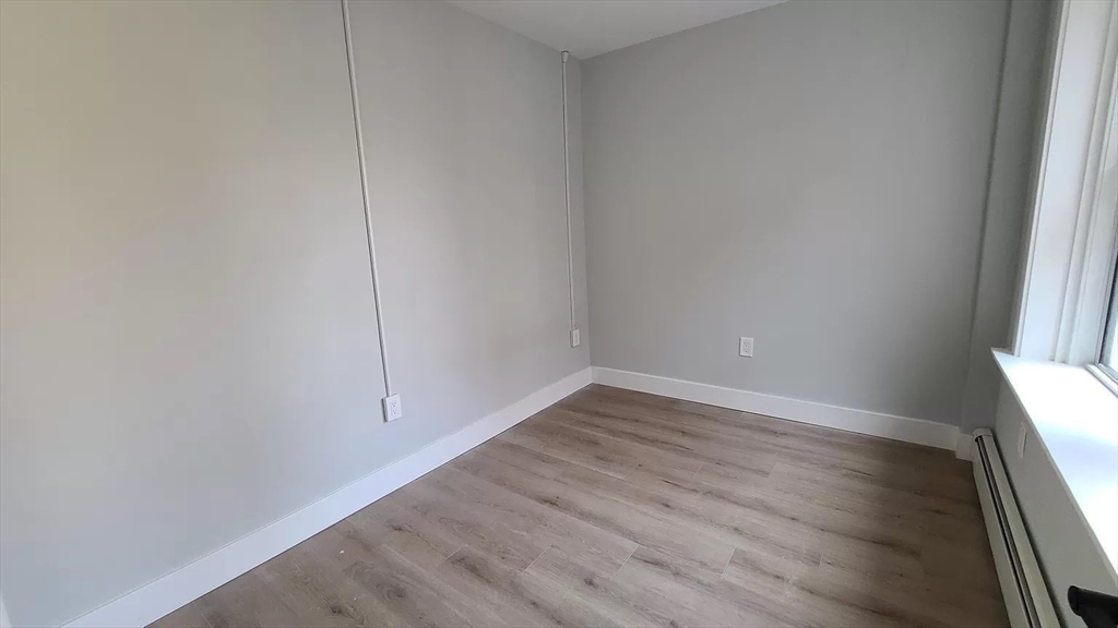 168 Endicott