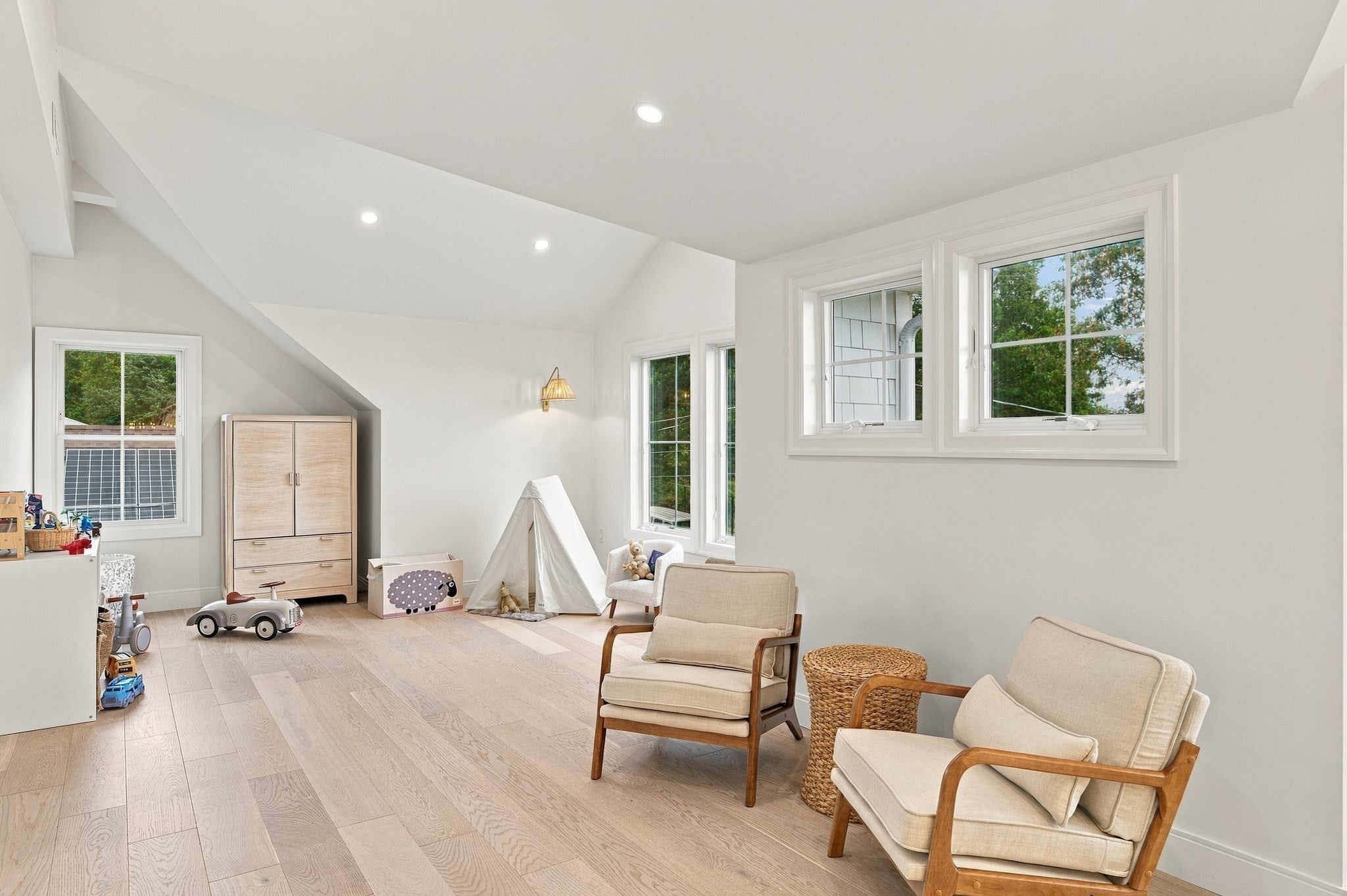 20 Edgewood Rd, Marblehead, MA, 20 Edgewood Rd, Marblehead, MA Photo #28