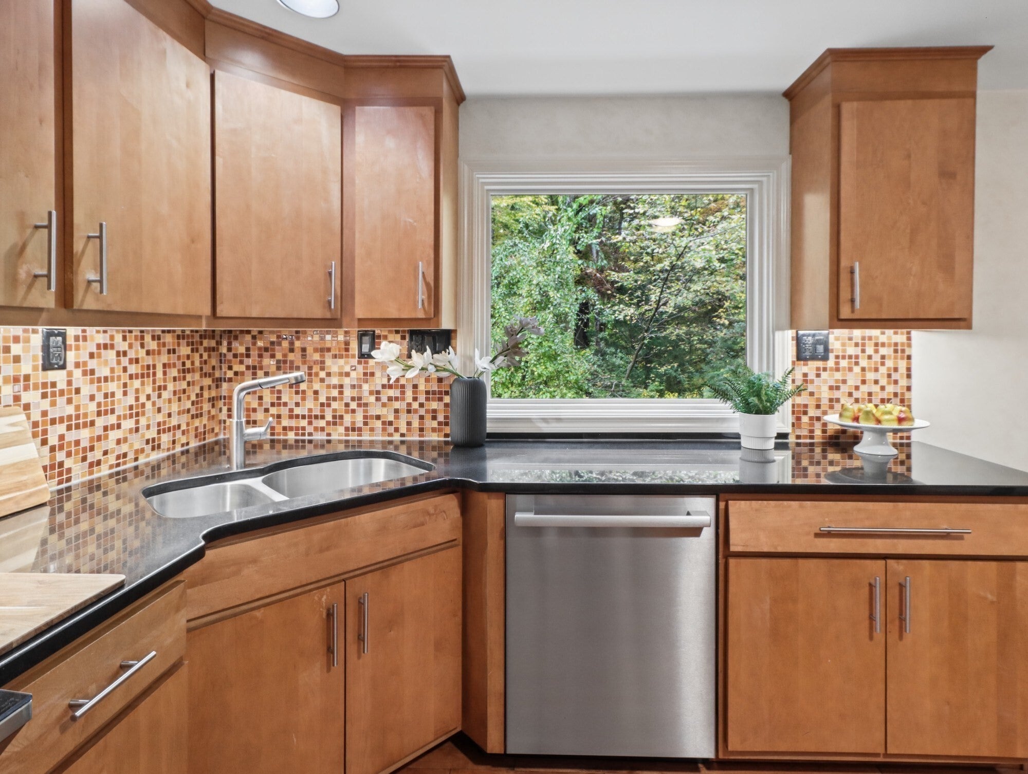 9 Running Stream Rd, Rehoboth, MA, 9 Running Stream Rd, Rehoboth, MA Photo #6