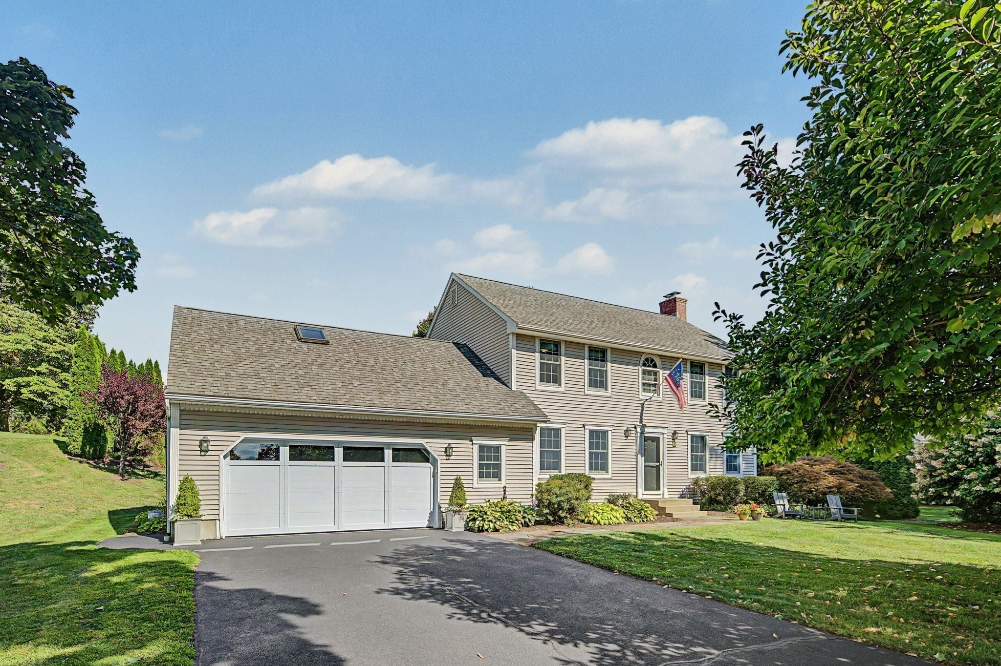 56 North St, Hatfield, MA Photo #2