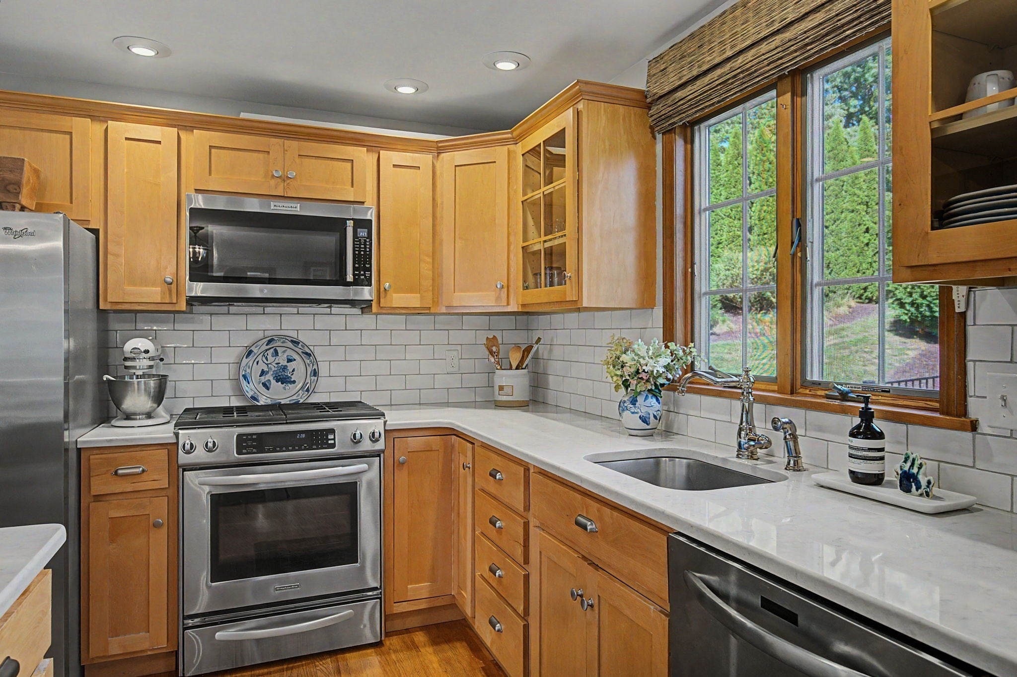 56 North St, Hatfield, MA Photo #4