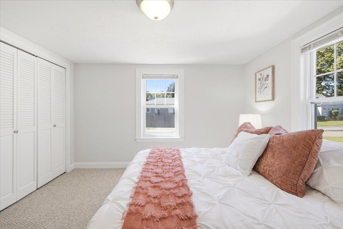 37 Brook ST, Mansfield, MA Photo #20