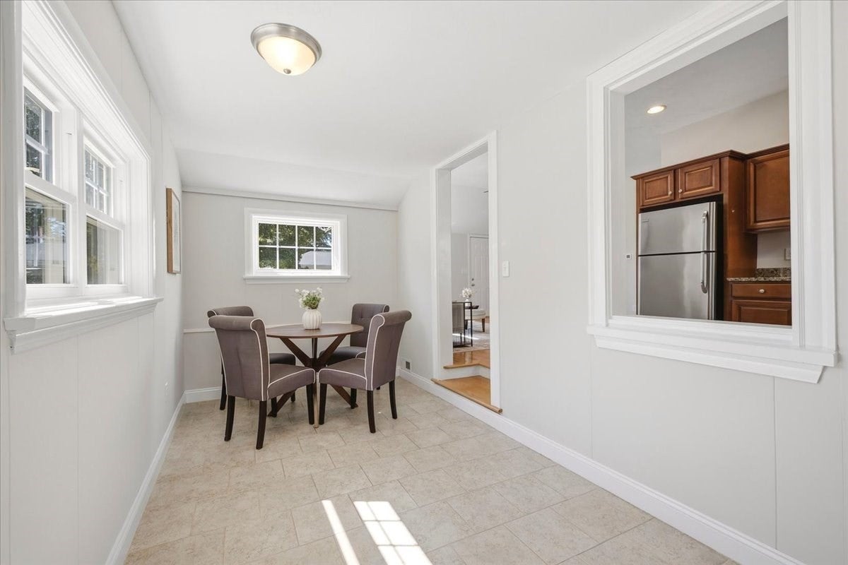 37 Brook ST, Mansfield, MA Photo #17