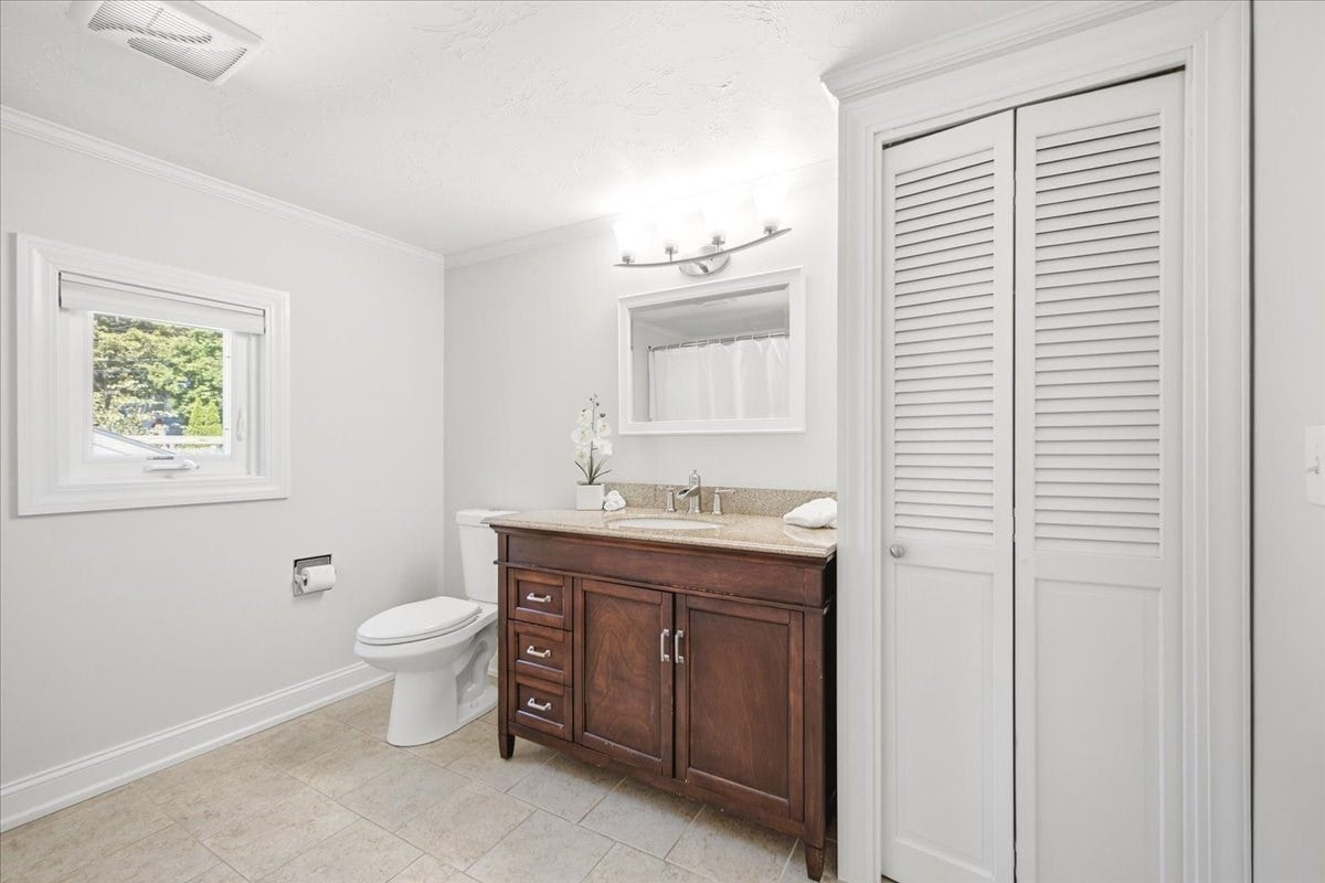 37 Brook ST, Mansfield, MA Photo #27