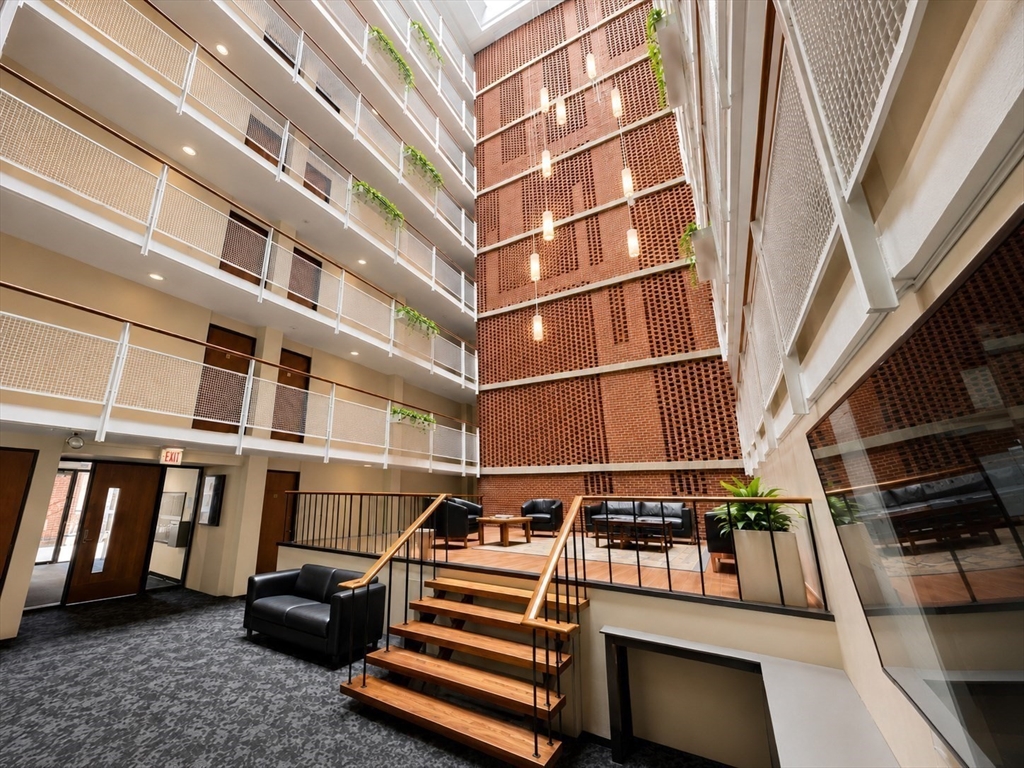 29 Concord Ave. 212
