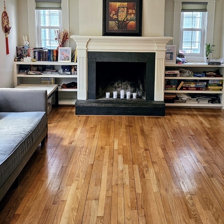 Belmont, Massachusetts 01867, United States, 3 Bedrooms Bedrooms, ,3 BathroomsBathrooms,Residential,Pending,127482