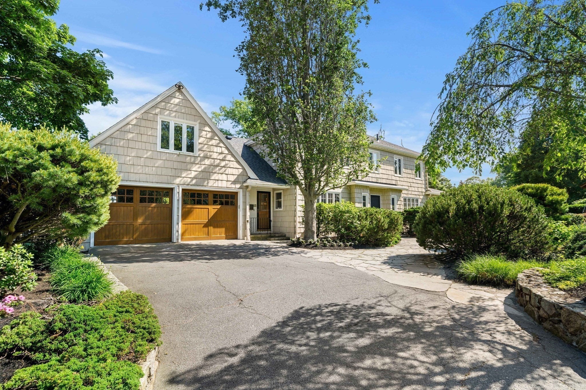 69 Gale Rd.