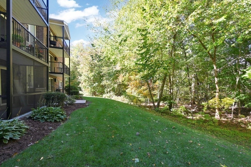 610 S Franklin St #F302, Holbrook, MA Photo #20
