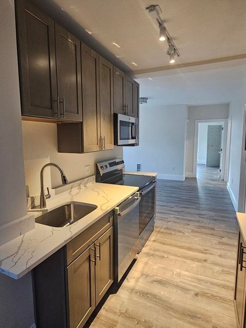 323 Chatham Street 3 Lynn MA 01902