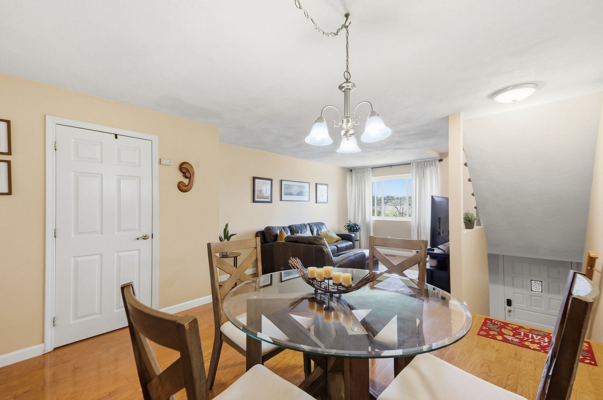 86 Sterling Ln 86