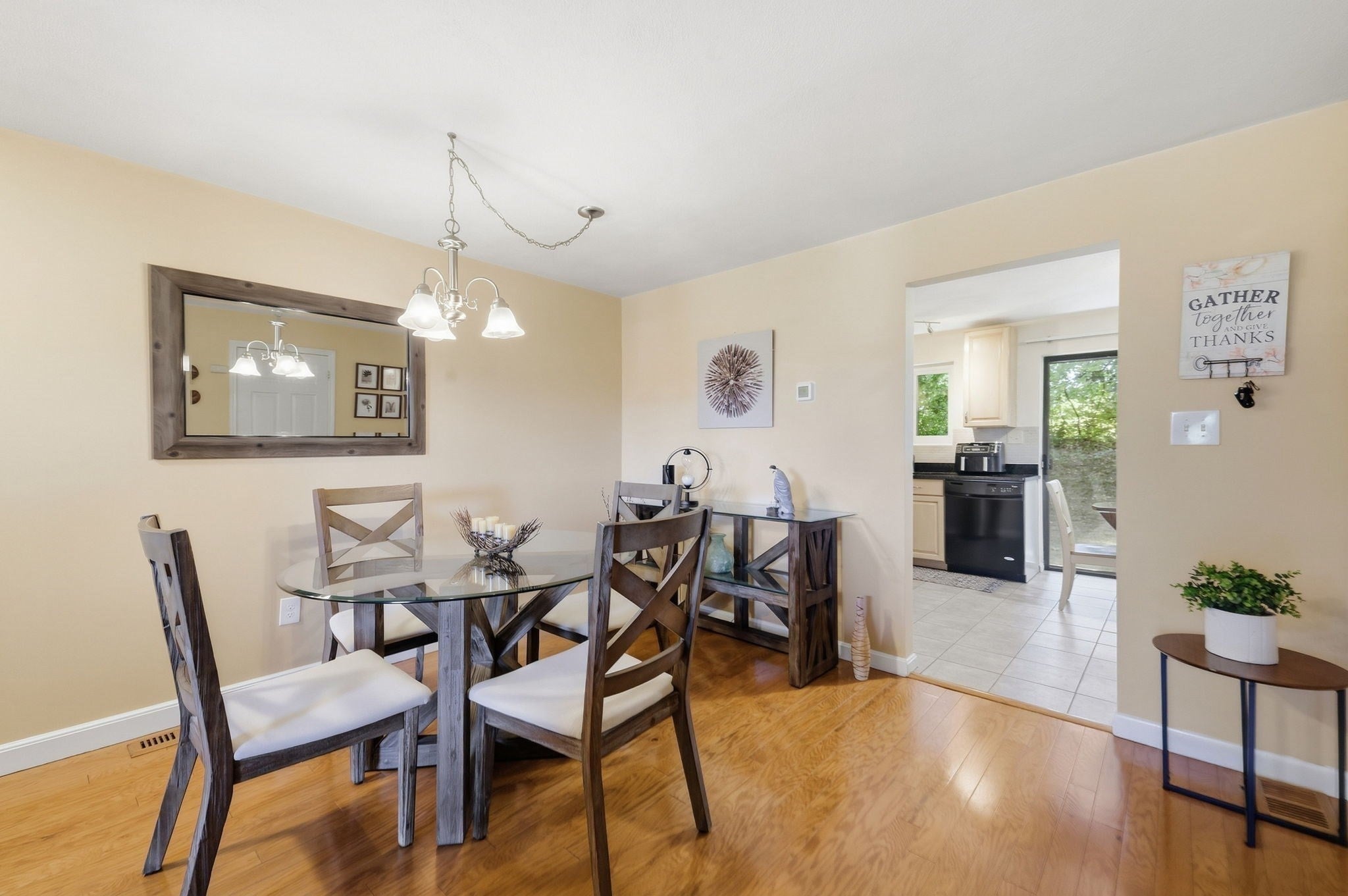 86 Sterling Ln 86