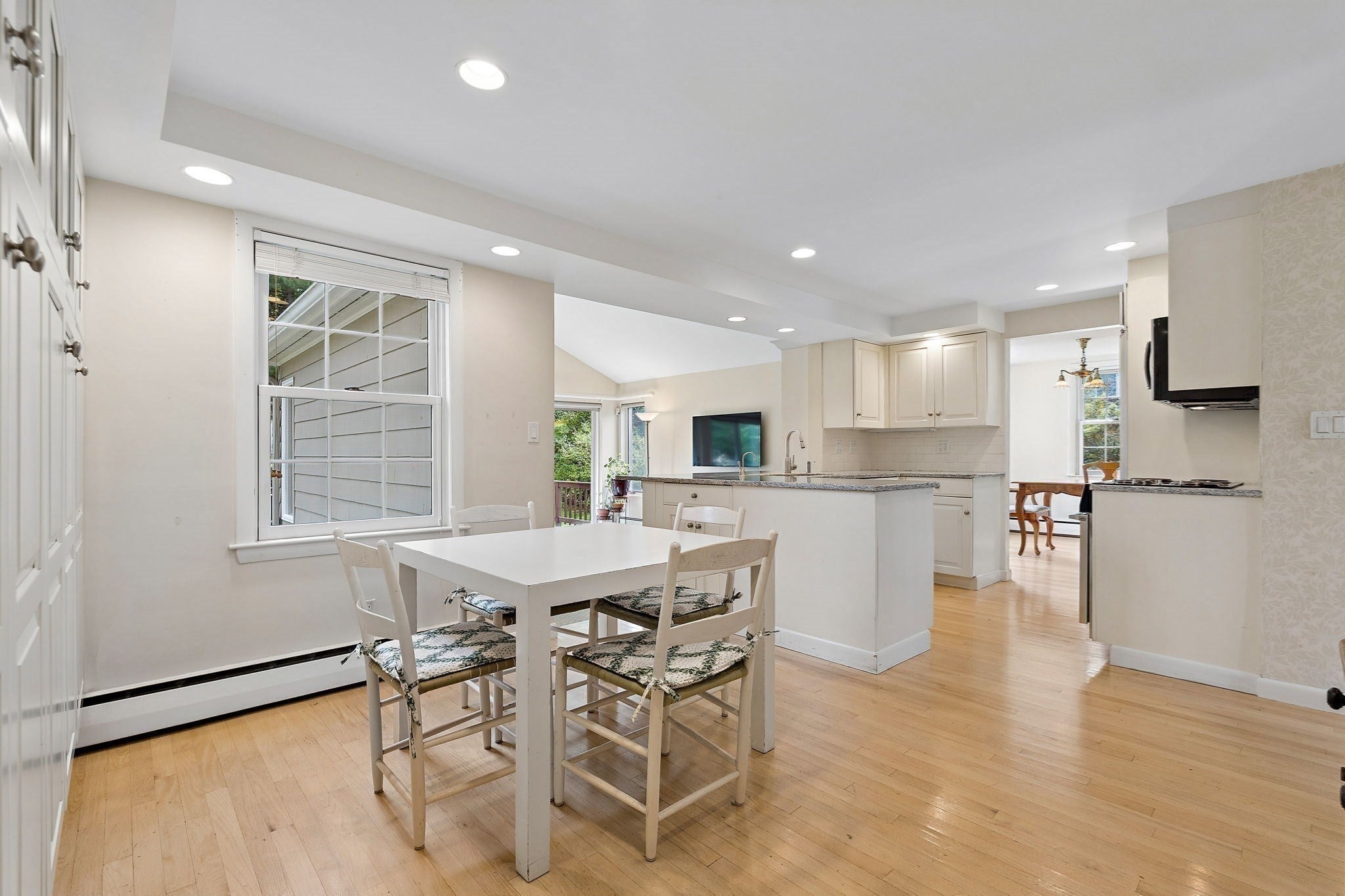 21 Tanglewood Road, Needham, MA, 21 Tanglewood Road, Needham, MA Photo #12