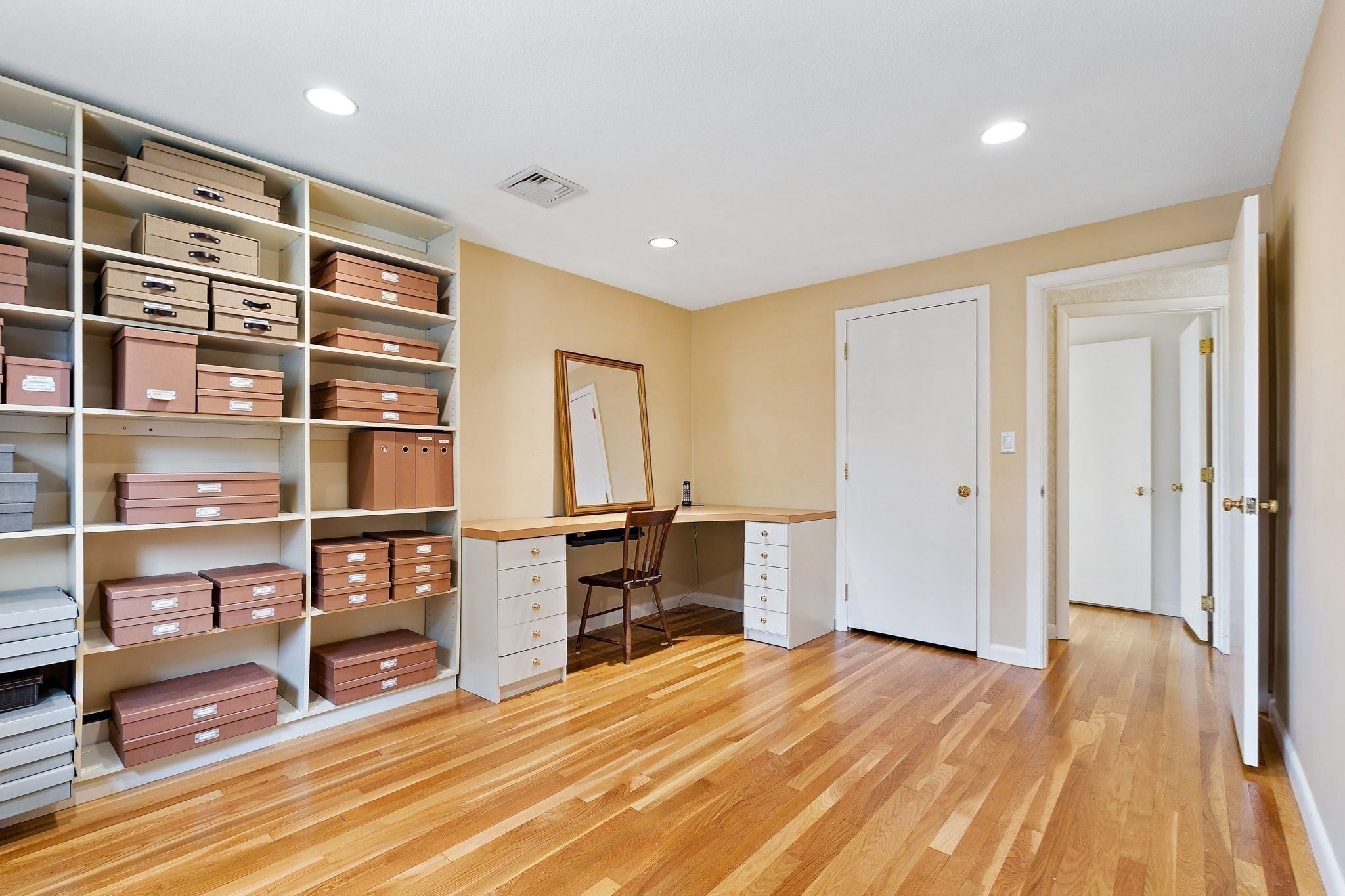 21 Tanglewood Road, Needham, MA, 21 Tanglewood Road, Needham, MA Photo #28