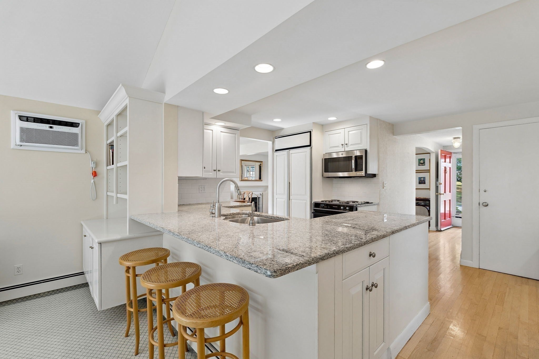 21 Tanglewood Road, Needham, MA, 21 Tanglewood Road, Needham, MA Photo #17