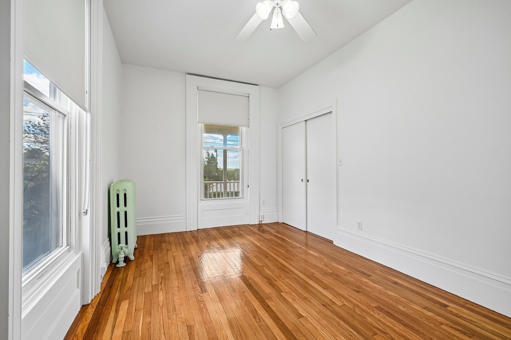 44 Warren Ave, Woburn, MA Photo #17