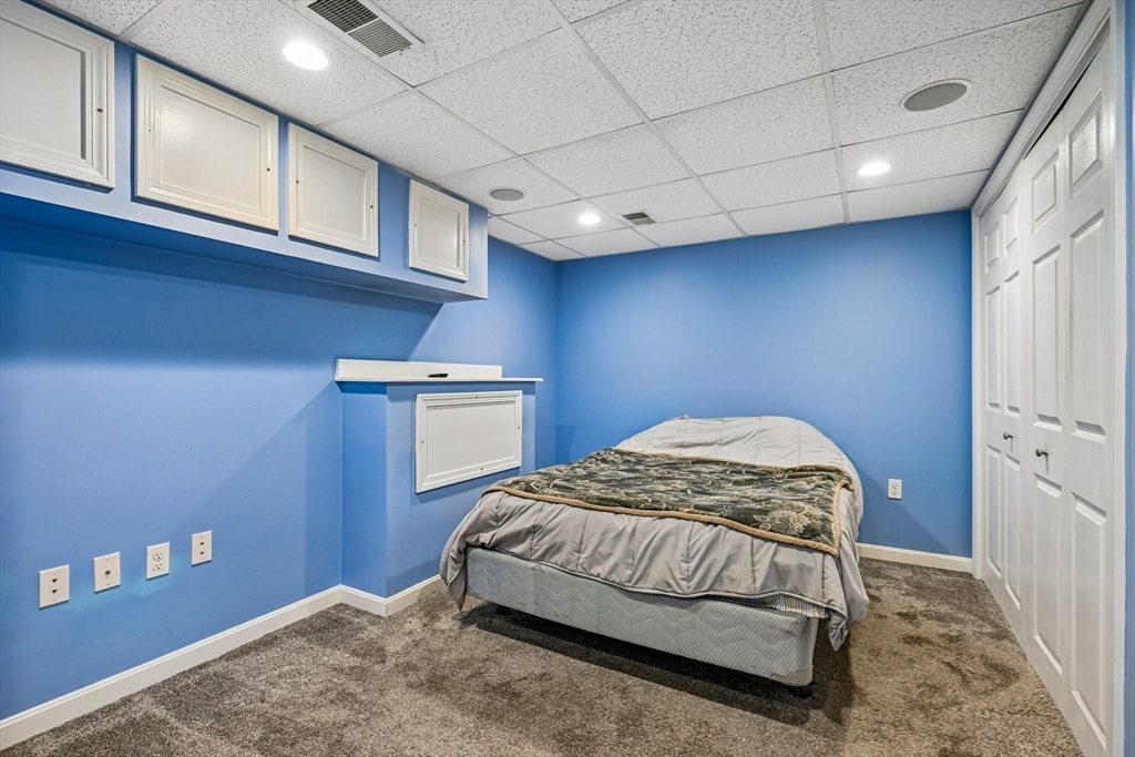 44 Warren Ave, Woburn, MA Photo #34