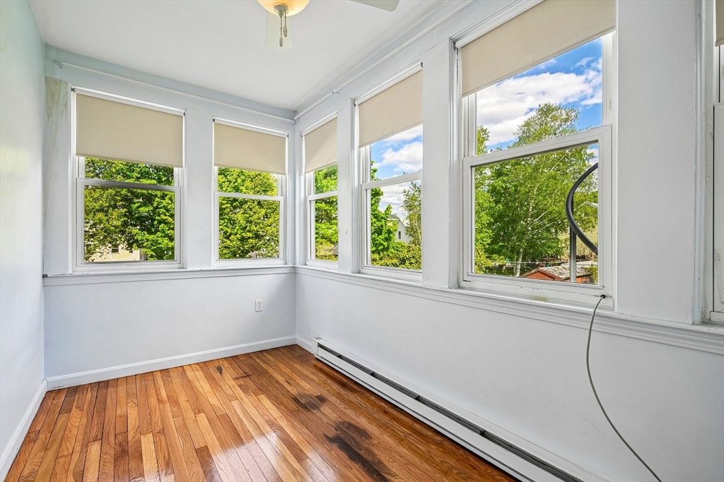 44 Warren Ave, Woburn, MA Photo #11