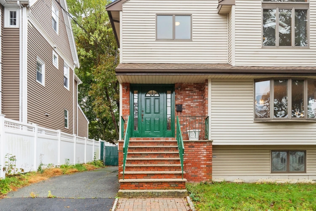 23 Pratt Street