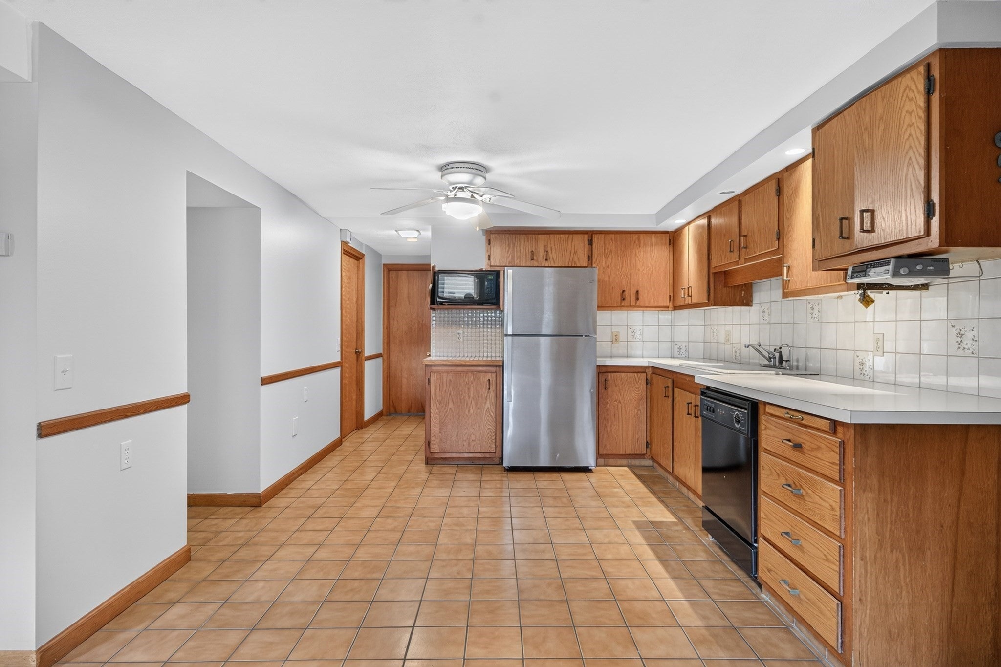 120 Homewood Ave, North Providence, RI, 120 Homewood Ave, North Providence, RI Photo #26