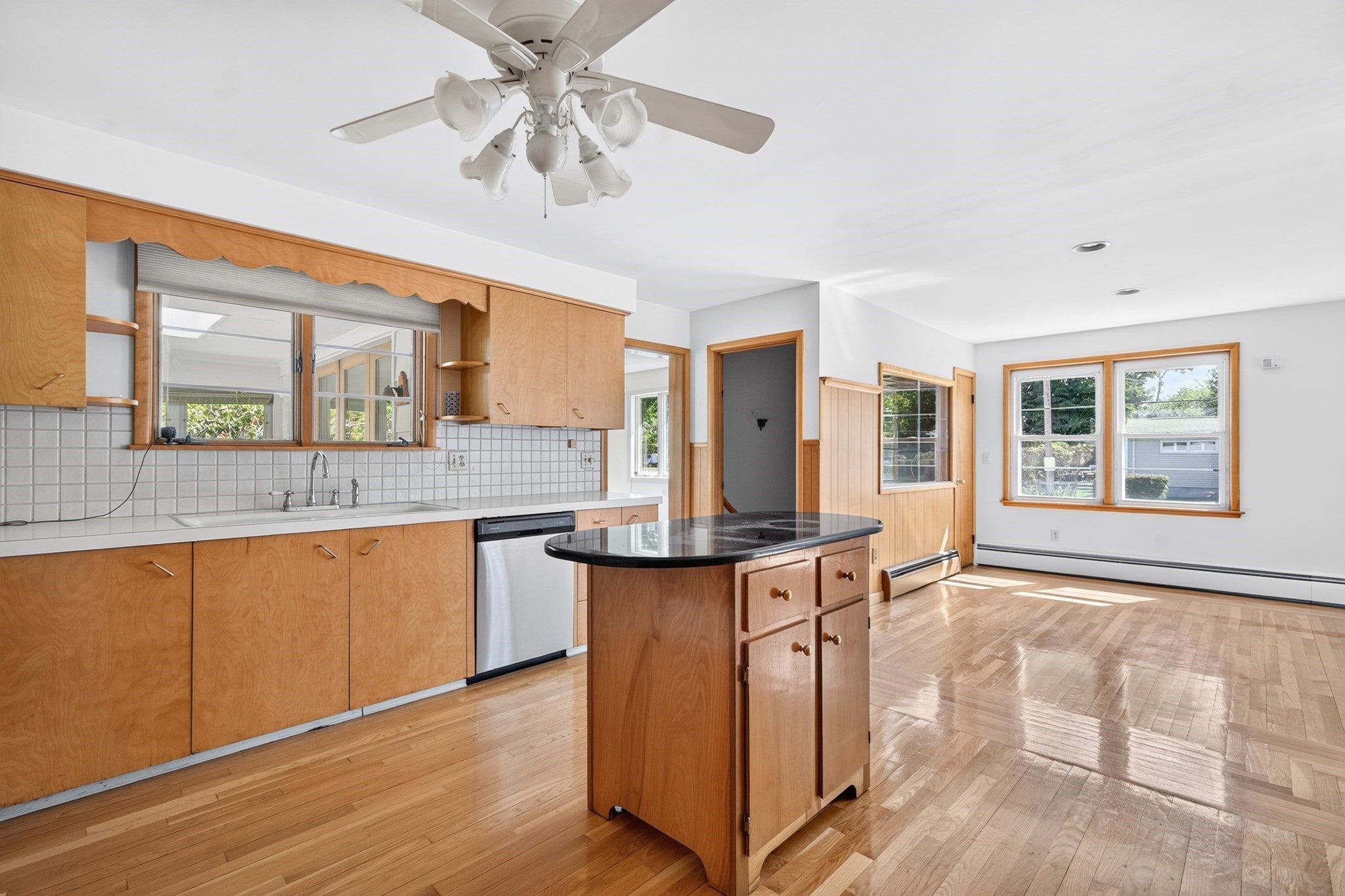 120 Homewood Ave, North Providence, RI, 120 Homewood Ave, North Providence, RI Photo #10