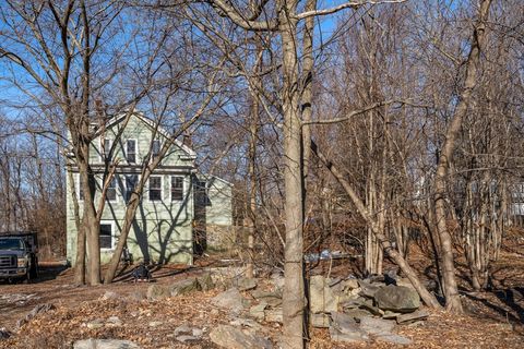 66 Rockland Place Newton MA 02464