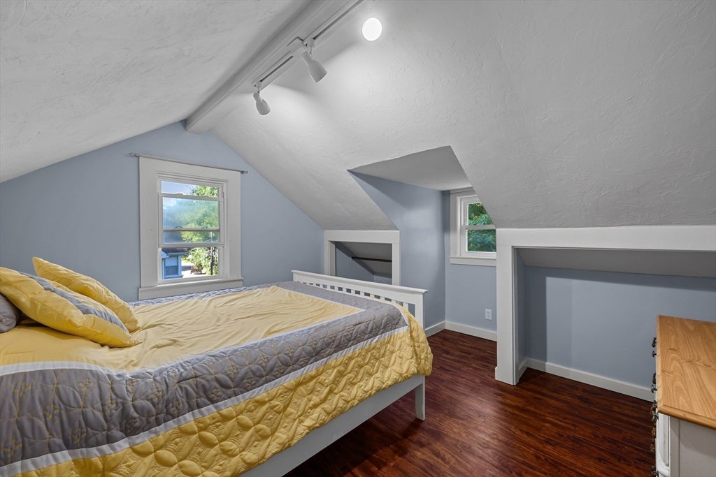 10 Tilbury St, Worcester, MA, 10 Tilbury St, Worcester, MA Photo #21