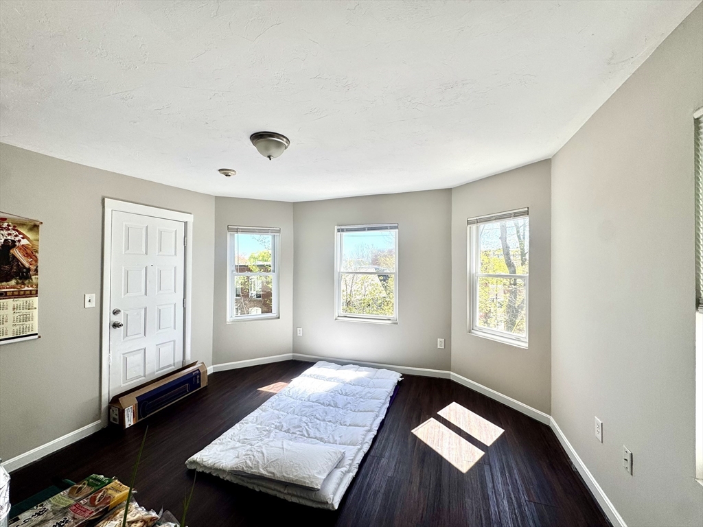 28 Prescott St, Leominster, MA, 28 Prescott St, Leominster, MA Photo #22