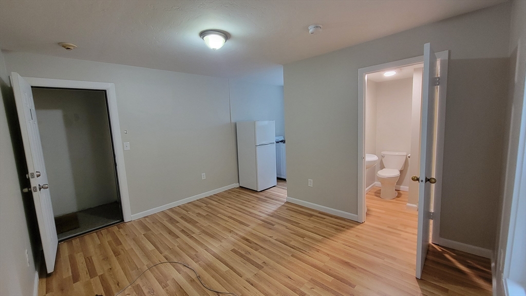 28 Prescott St, Leominster, MA, 28 Prescott St, Leominster, MA Photo #11