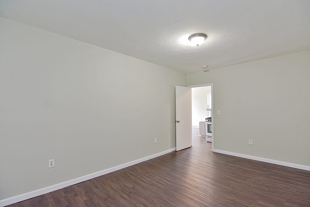 28 Prescott St, Leominster, MA, 28 Prescott St, Leominster, MA Photo #9