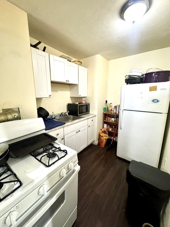 28 Prescott St, Leominster, MA, 28 Prescott St, Leominster, MA Photo #18