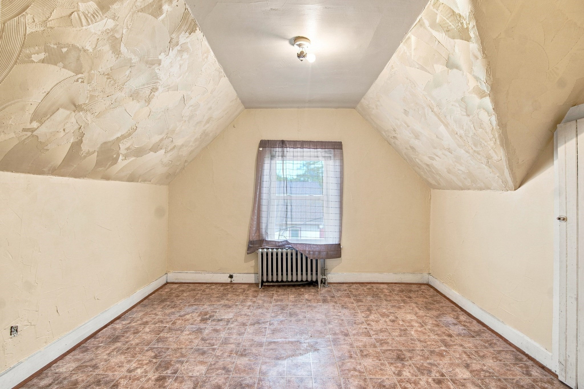 75 Woodrow Avenue, Boston, MA, 75 Woodrow Avenue, Boston, MA Photo #16