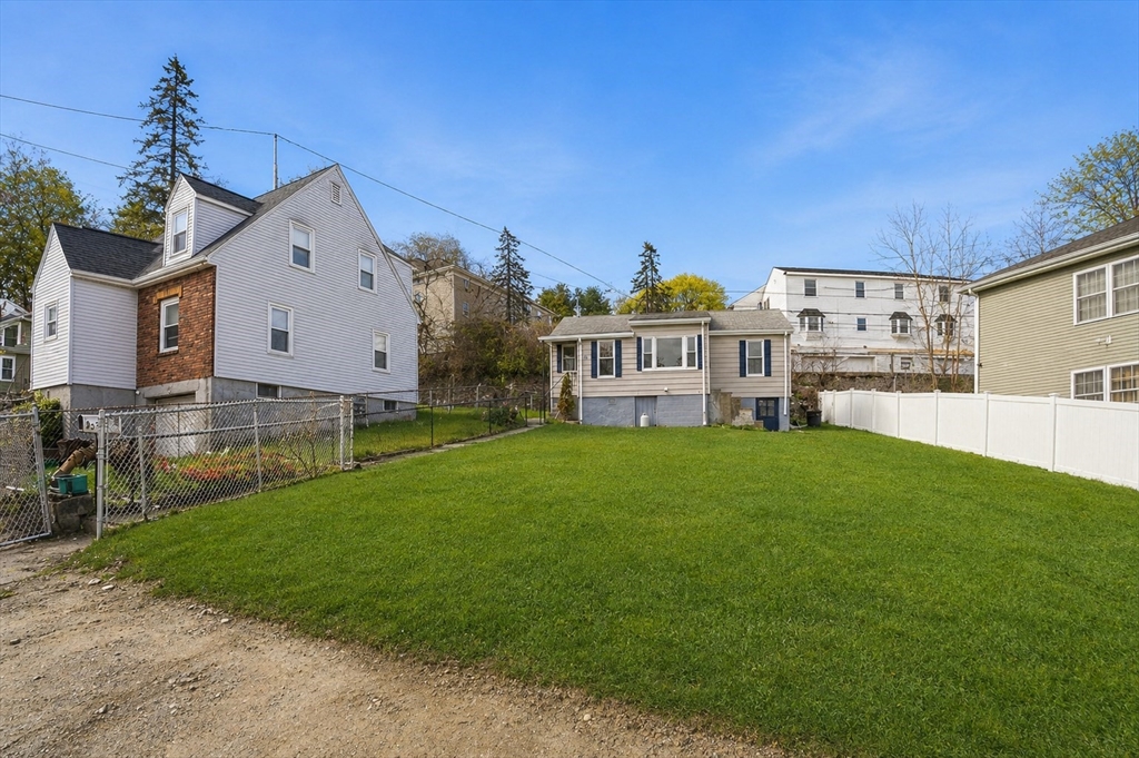 25 Johnson St