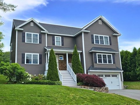 34 Fieldstone Dr Burlington MA 01803