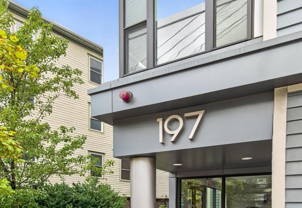 197 Washhington Street #210, Somerville, MA, 197 Washhington Street #210, Somerville, MA Photo #32