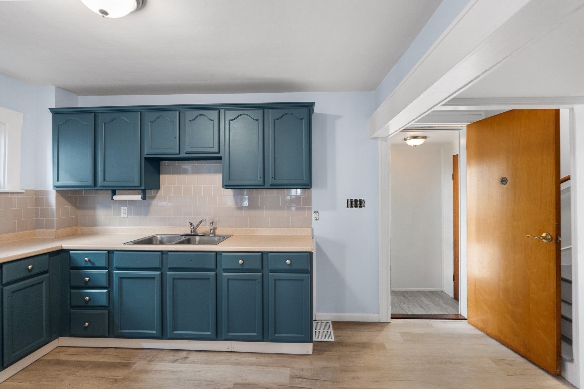 260 Phillips Ave, New Bedford, MA, 260 Phillips Ave, New Bedford, MA Photo #10