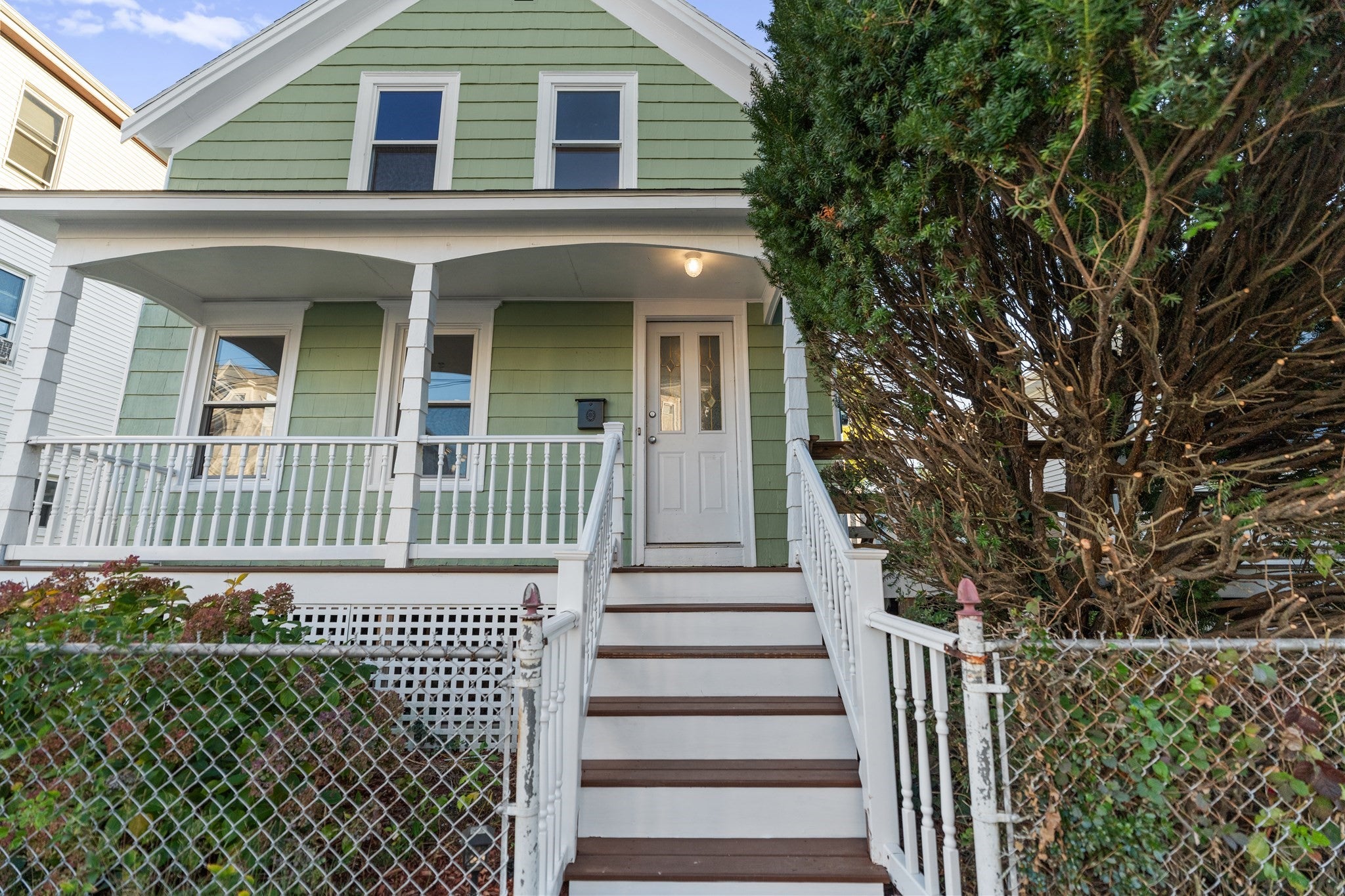 260 Phillips Ave, New Bedford, MA, 260 Phillips Ave, New Bedford, MA Photo #2
