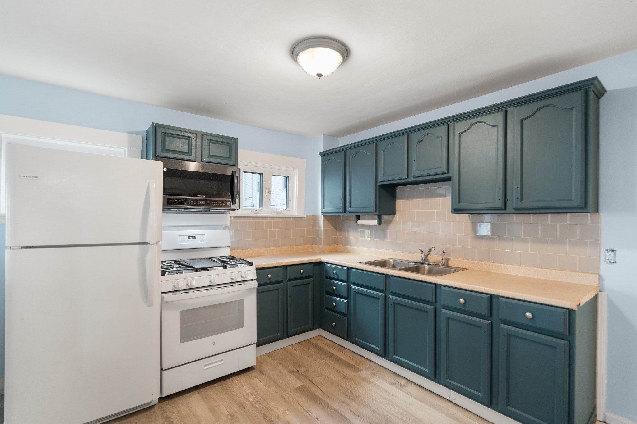 260 Phillips Ave, New Bedford, MA, 260 Phillips Ave, New Bedford, MA Photo #13