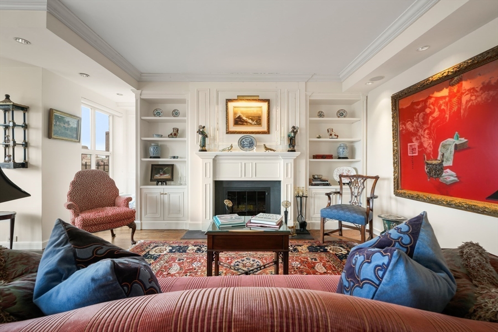 300 Boylston Street 1206