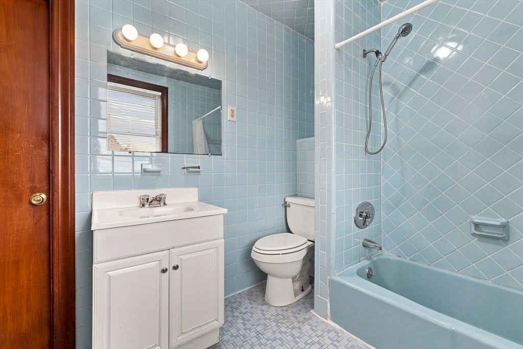84 Margin St #1, Peabody, MA Photo #7