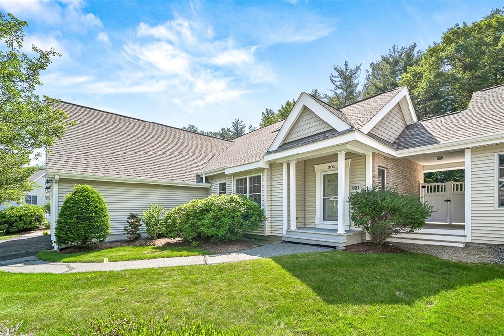 301 Diane Cir 301