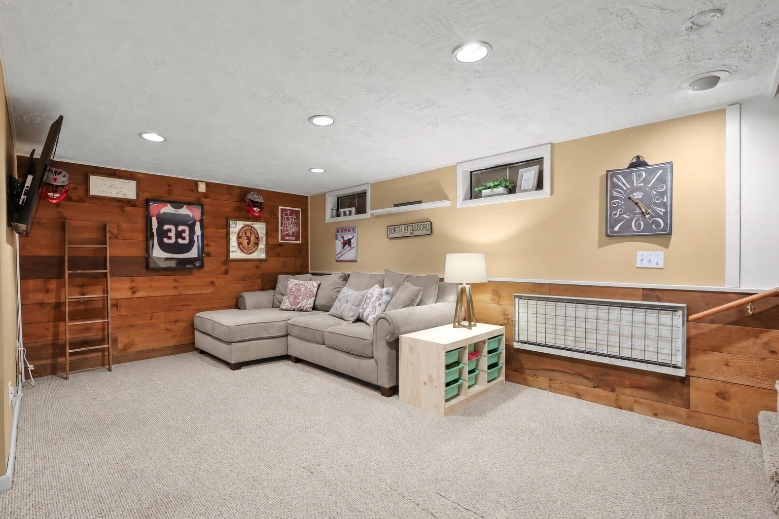 71 Oakridge Ave, North Attleboro, MA Photo #14