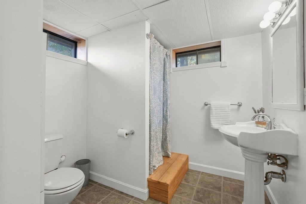 71 Oakridge Ave, North Attleboro, MA Photo #17