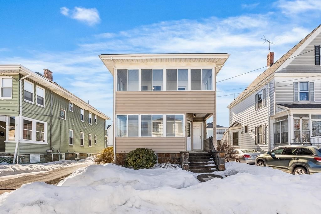 267-269 Farrington St