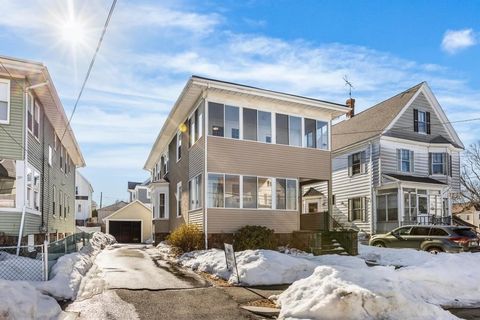 Photo of 267-269 Farrington St, Quincy, MA 02170 (MLS # 73483335)